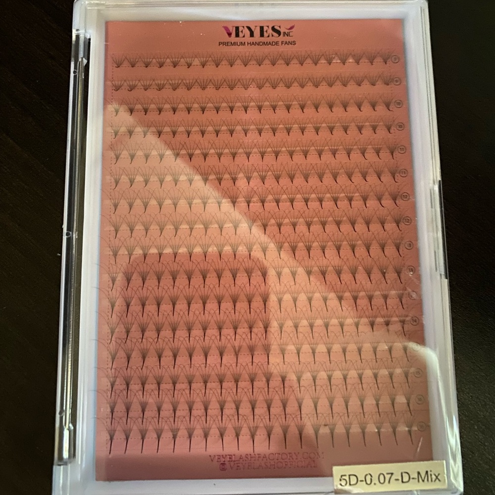 Veyes Premium Handmade Fans